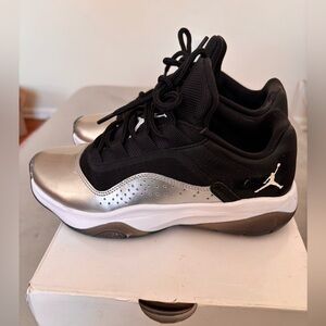 Women’s Air Jordan 1 Low SE 5